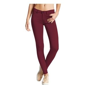 NWOT Skinny Pants